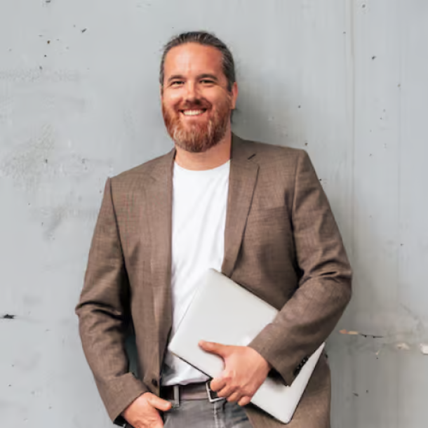 Webdesign Düsseldorf Robert Rosenberg Portrait Kundenberatung Ost Angebotserstellung