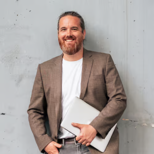 Webdesign Düsseldorf Robert Rosenberg Portrait Kundenberatung Ost Angebotserstellung